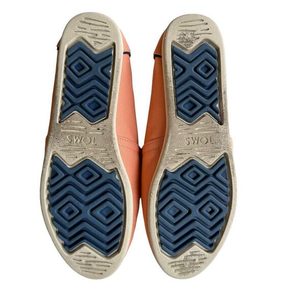 Toms x Meuf Paris Rosie The Riveter Coral Canvas Alpargata Classic Slip-On, Sz 7 - Picture 11 of 11